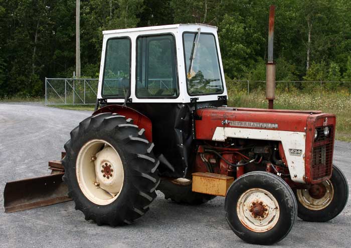 Massey Ferguson 1165 165 255 Tractor Cabs And Cab Enclosures Sims Cab Depot Massey Ferguson 1165 165 255 Tractor Cabs And Cab Enclosures Sims Cab Depot